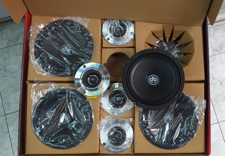 Set de Medios Rangos Open Show DB Drive PRO6K4MT 500 Watts 6.5 Pulgadas 4 Ohms Midrange Elite Pro Audio