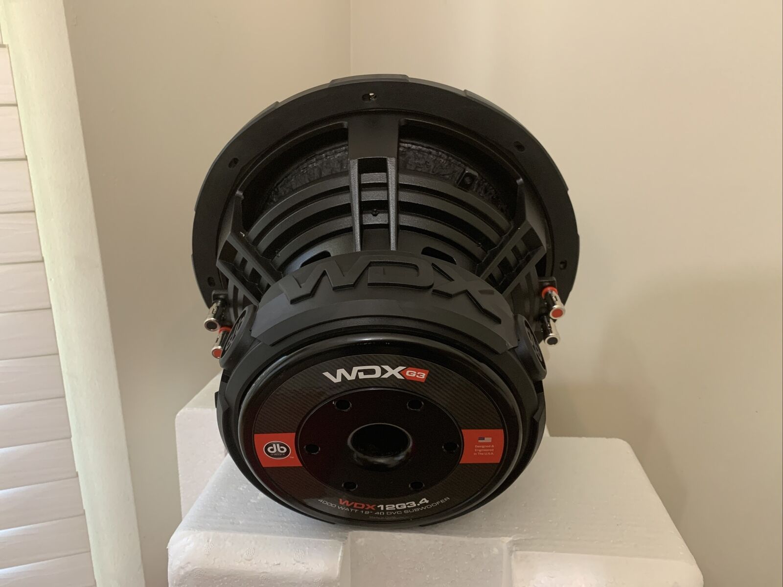 Subwoofer Profesional DB Drive WDX12G3.4 4000 Watts 12 Pulgadas 4 Ohms 2000 Watts RMS WDX Series